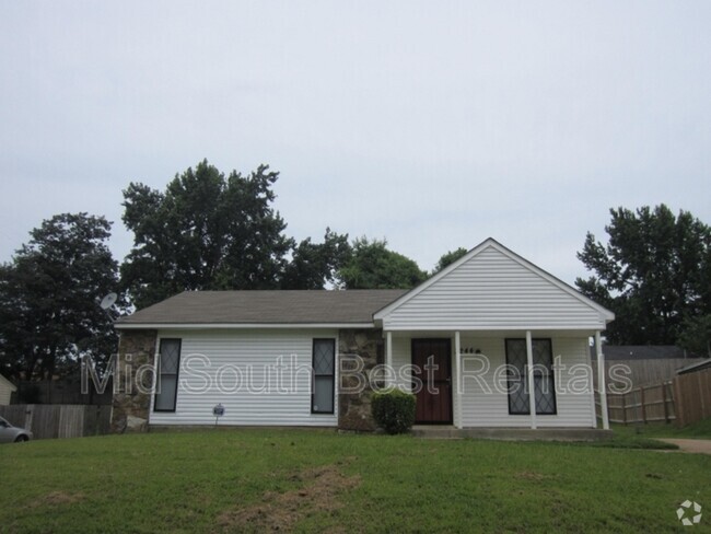 Building Photo - 3244 Sherrycrest Dr Rental