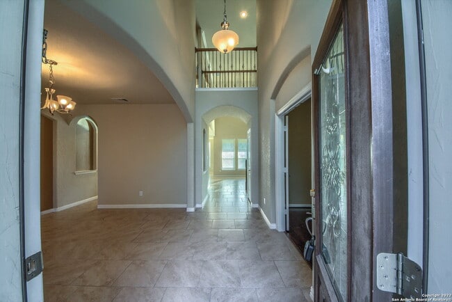 NOW OFFERING 50% OFF 1ST MONTH'S RENT!
