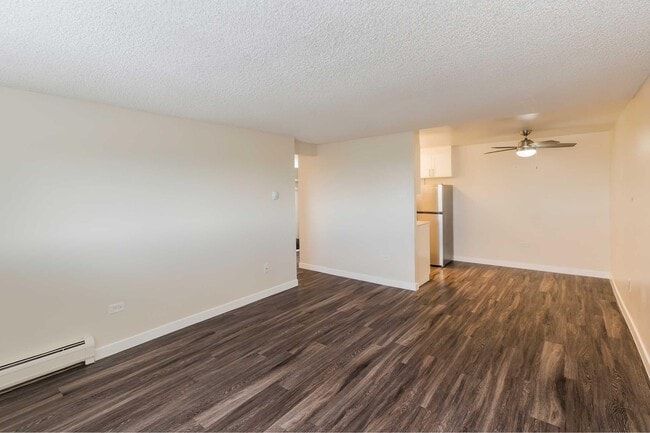 Avon North Apartments