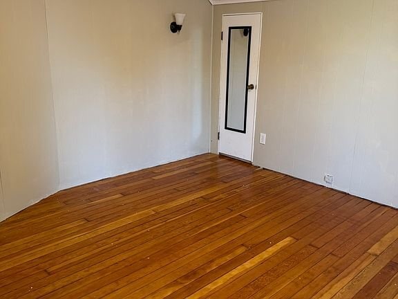 Photo - 78 Clearview St