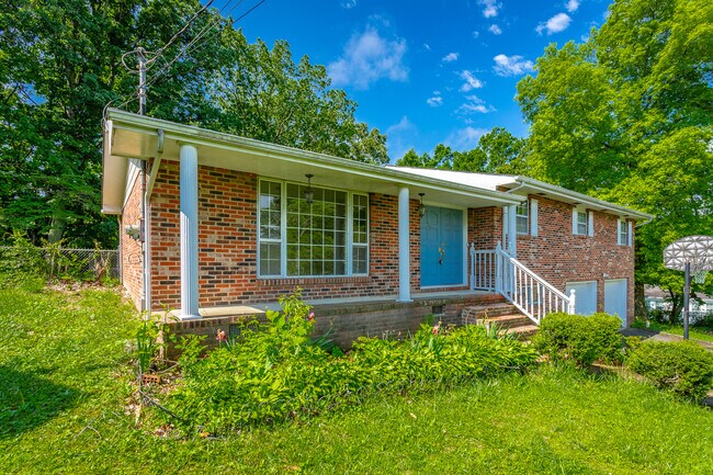 Photo - 12 Sandra Dr