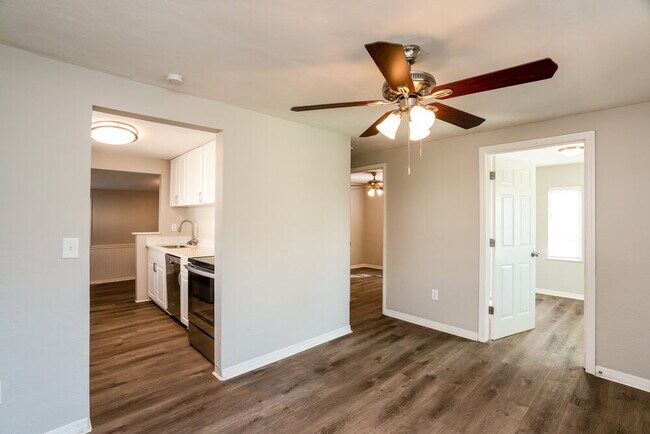 Photo - 4139 26th St N