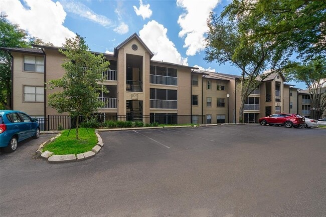 Building Photo - 623 Dory Ln Unit 101 Rental