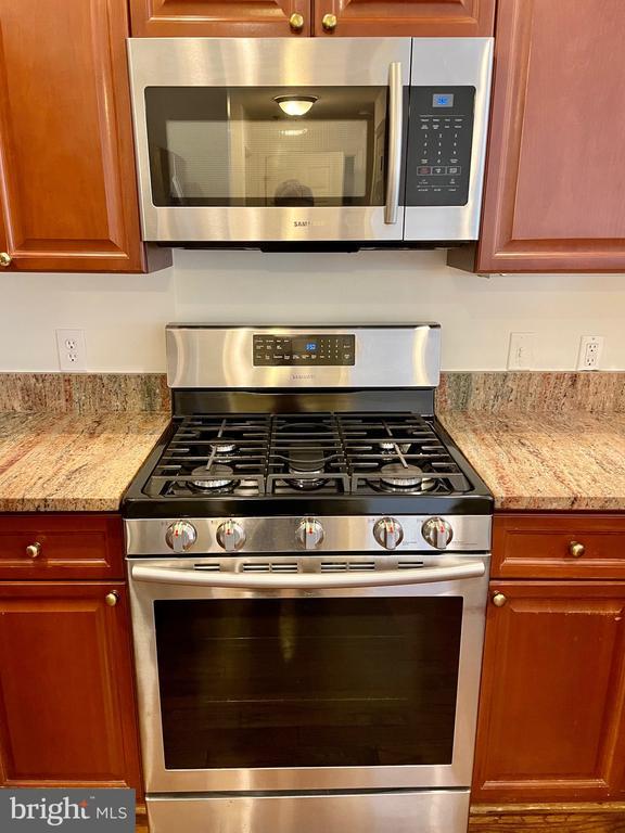Photo - 1645 International Dr Unit 221