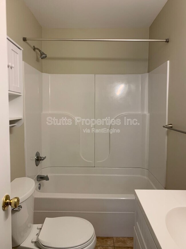 Photo - 900 W Montgomery Ave Unit 205