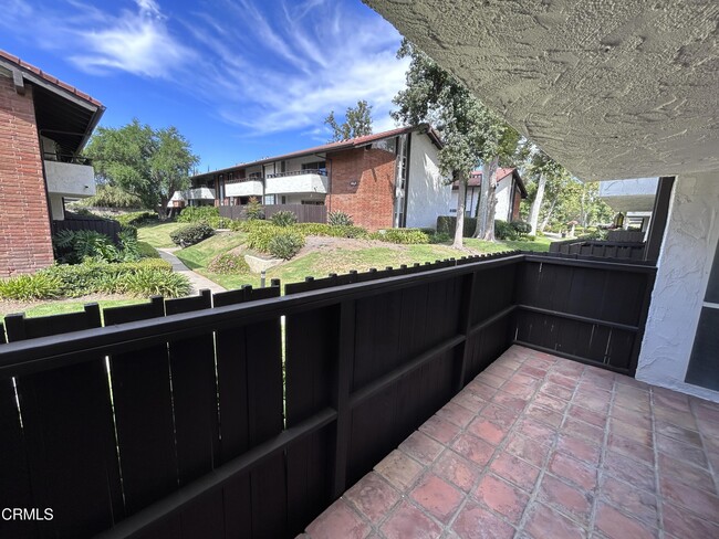 Photo - 31558 Agoura Rd Condo