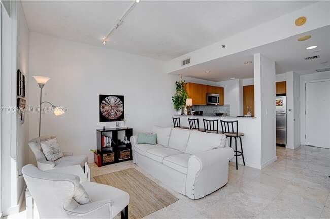 Building Photo - 1060 Brickell Ave Unit 3809 Rental