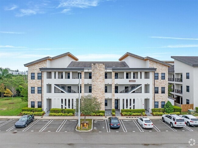 Building Photo - 8055 NW 104th Ave Unit 33 Rental