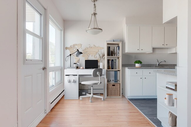 Photo - Le Fontainebleau Apartments