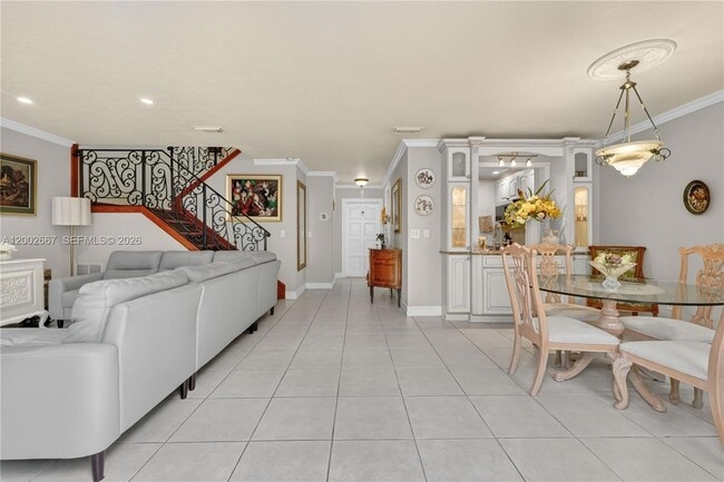 Building Photo - 3505 Torremolinos Ave