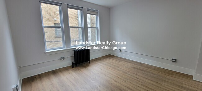 Photo - 1349 W Estes Ave Unit L4