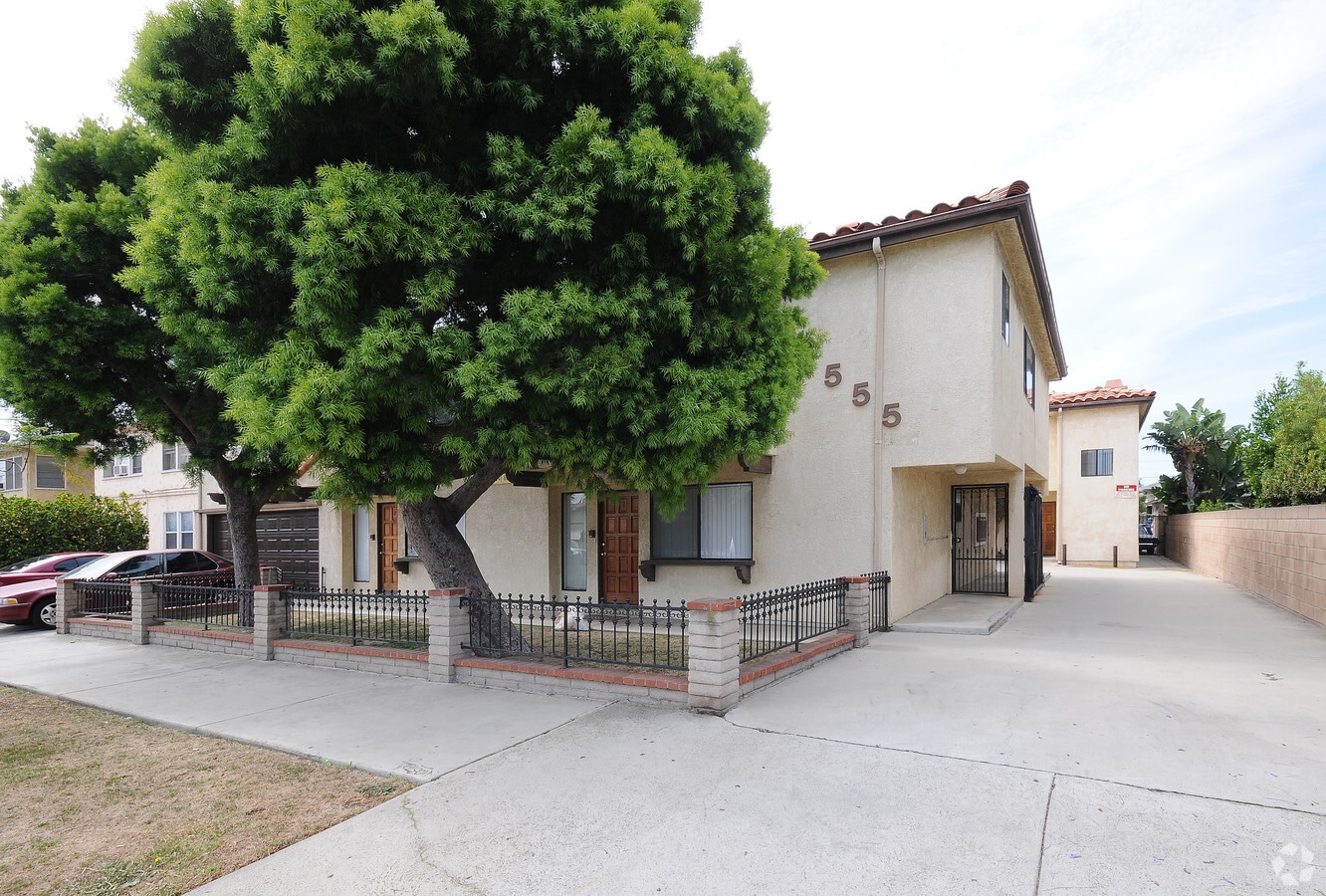 Photo - 555 W. 20th St.