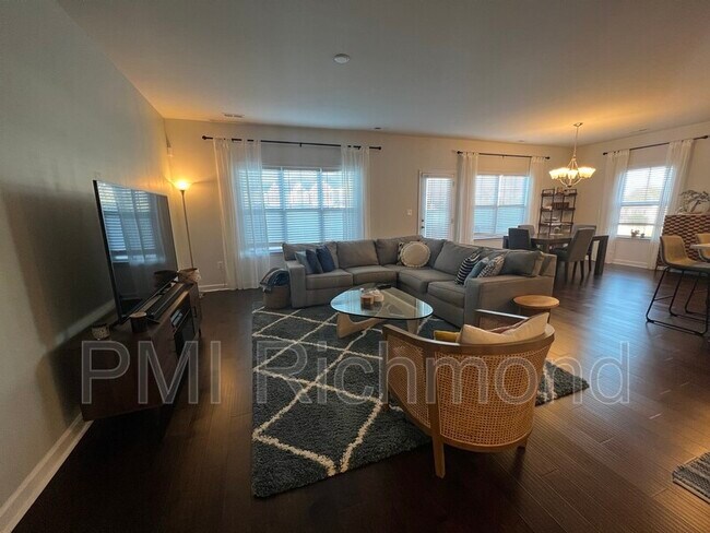 Photo - 4830 Wild Horse Ln