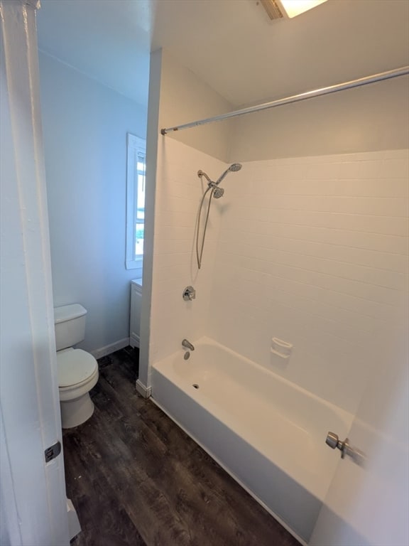 Photo - 156 Talbot Ave Unit 2