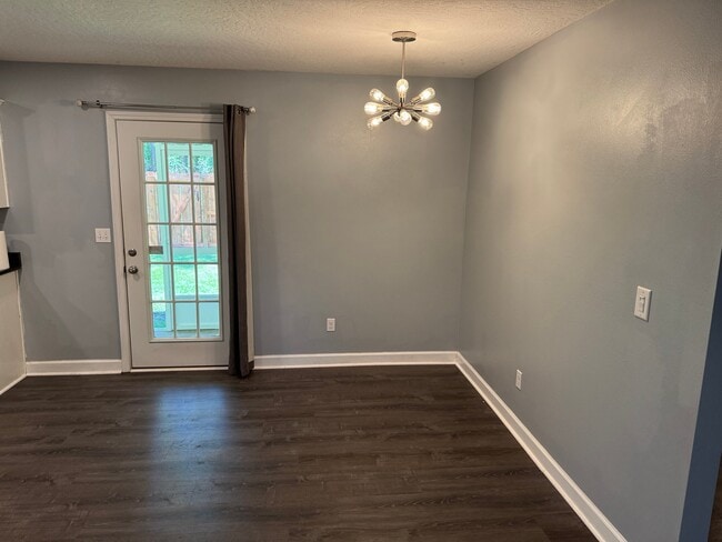Photo - 1705 Pahl Ct