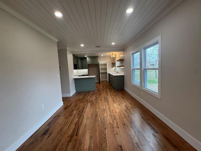 Photo - 911 N Spring St