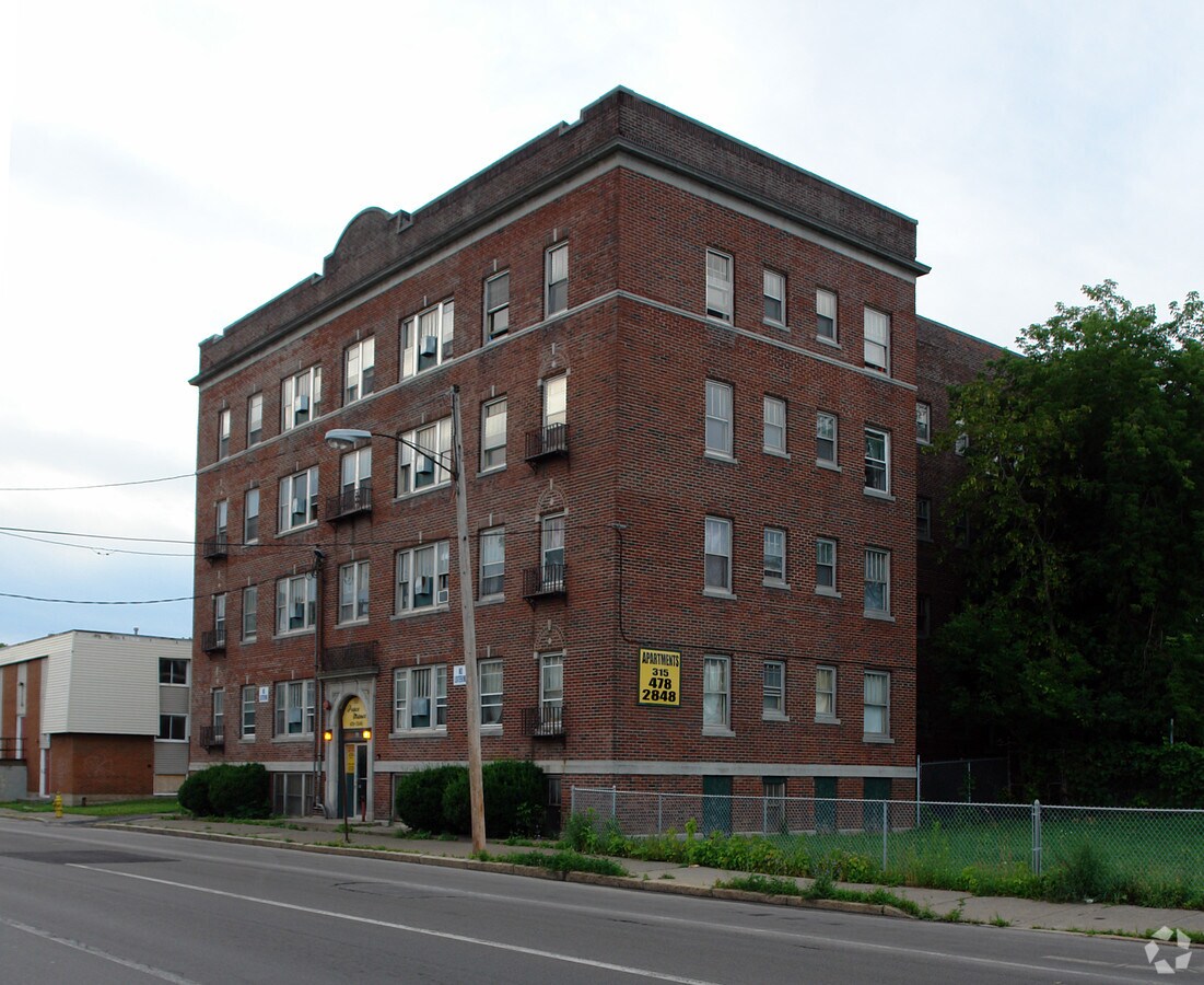 Peace Manor - Peace Manor