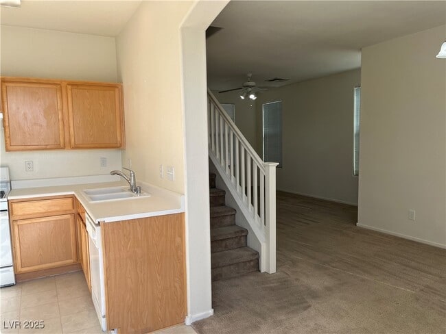Building Photo - 4915 Midnight Oil Dr