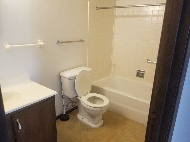 Photo - Jefferson Arms 1 Unit 1