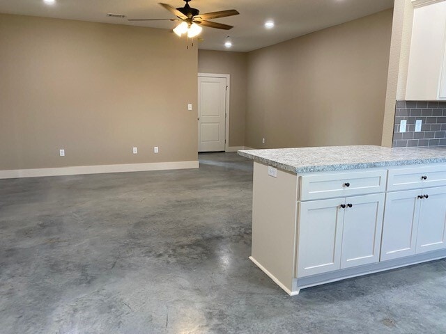 Photo - 17 Hidden Oak Dr