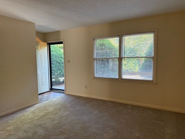 Photo - Private 2BD/1.5BA Townhouse in Prime NW Hickory Location | Available 6/1/2026