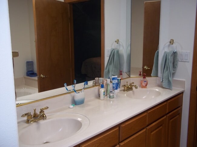 Photo - 2BR+1, 2BA, 2CG