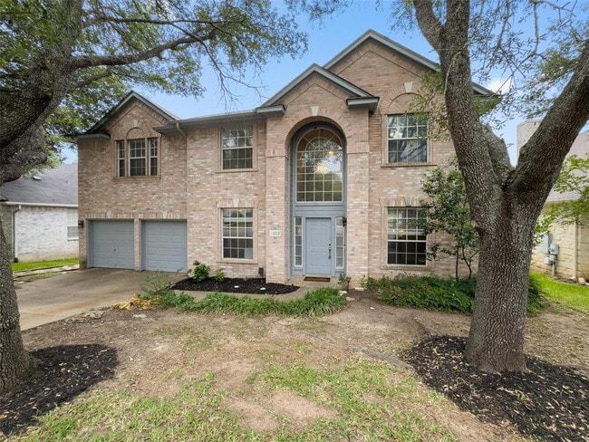 Building Photo - 1213 Red Ranch Cir