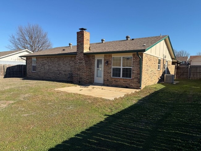 Photo - 4304 Liberty Cir