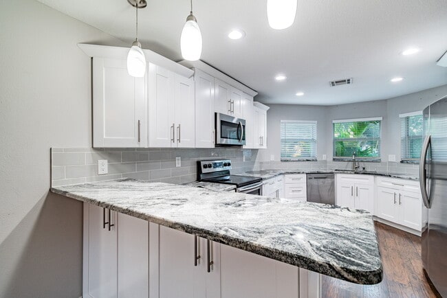 Photo - 3208 W Napoleon Ave