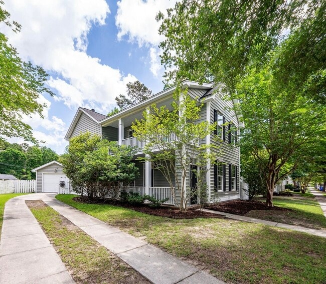 Building Photo - 1418 Whispering Oaks Trl Rental