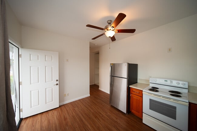 Photo - 1314 Hoohulu St