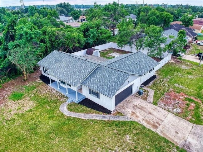 Photo - 1836 Plumtree Dr