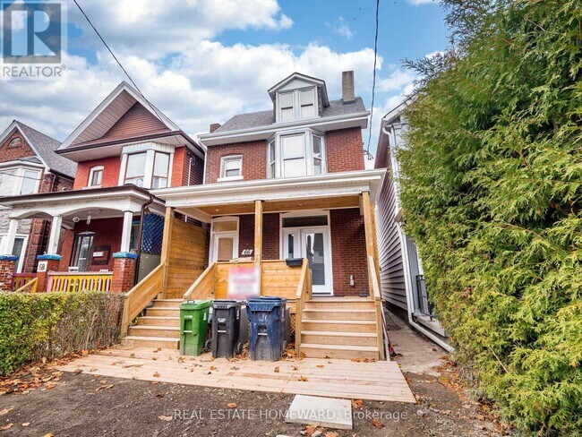 Photo - 66 Melville Ave