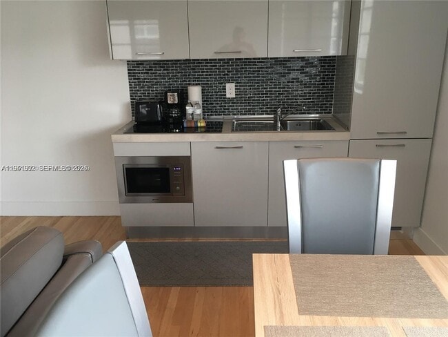 Photo - 600 15th St Unit 9