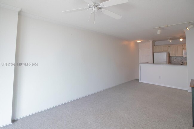 Photo - 2665 SW 37th Ave Unit 808