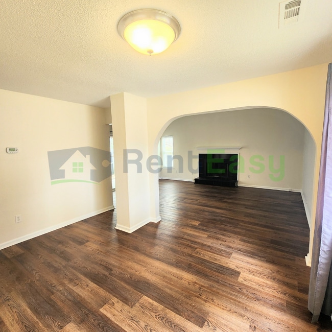 Photo - 5340 Chatham Lake Dr