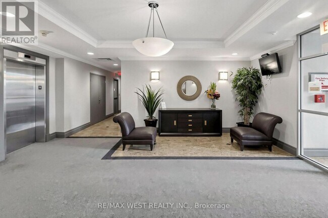 Photo - 2772 Keele St Unit 505
