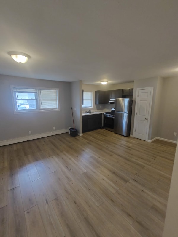 Photo - 135 Rockwell Ave Apartment Unit 1