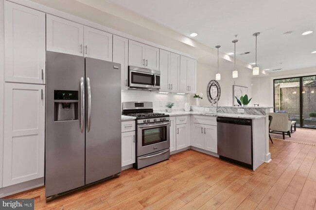 Photo - 2140 Wisconsin Ave NW Unit 1