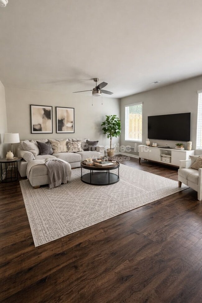 Photo - 315 Skykomish Rd