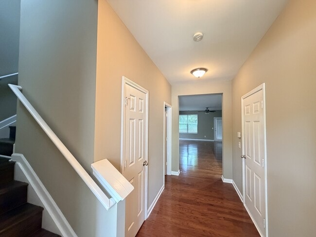 Photo - 3329 Fernview Dr