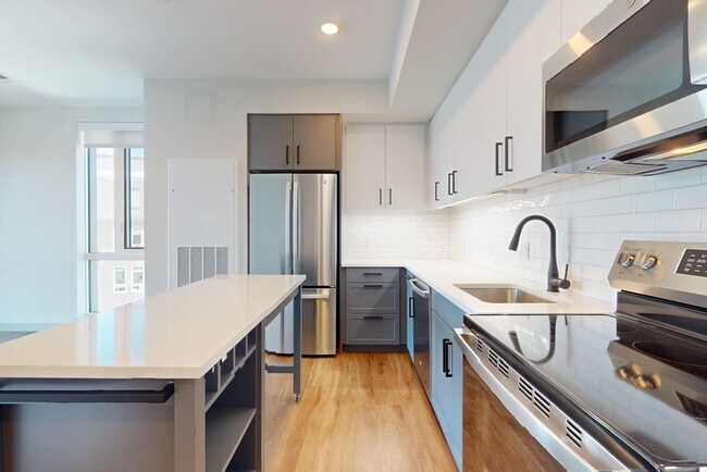 Photo - 80 Rugg Rd Unidad 1311