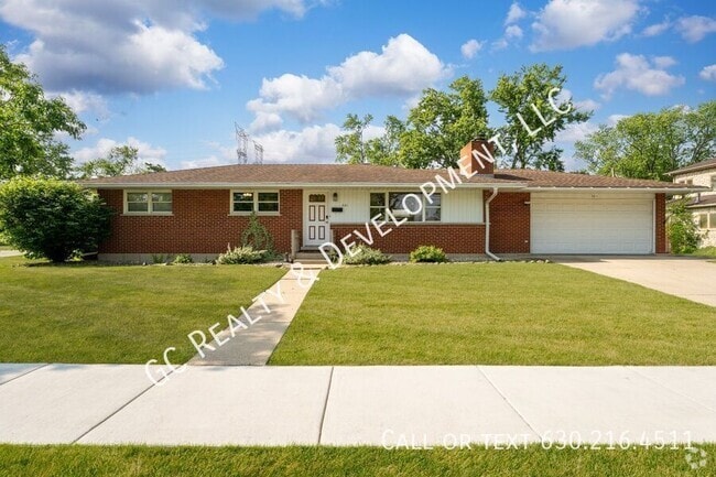 Building Photo - 381 W Millers Rd Rental