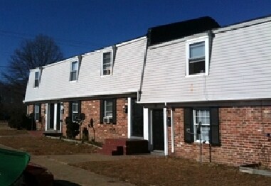 London Square Apartments - London Square Apartments