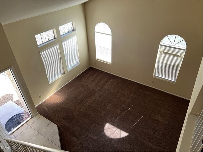 Photo - 19 Fantasia Ln