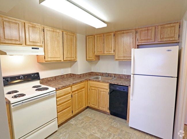 Interior Photo - Charter House - Senior Housing 55+