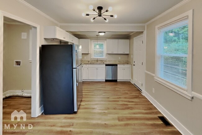 Photo - 514 E 12th Ave