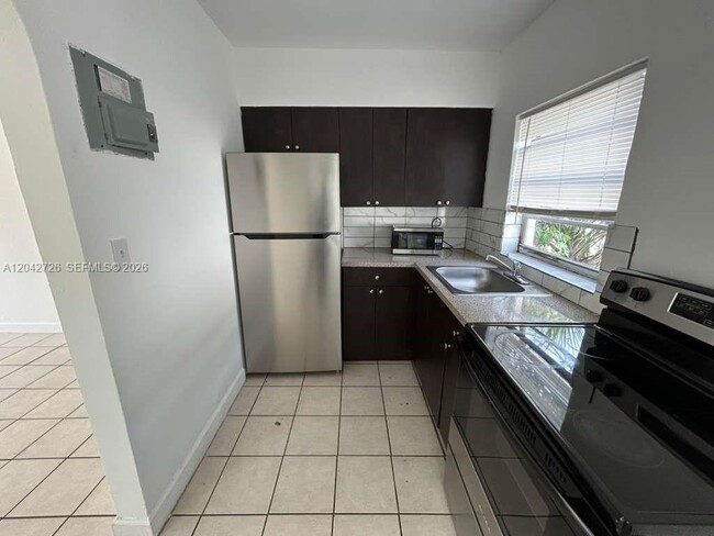 Photo - 2316 Madison St Unit 34