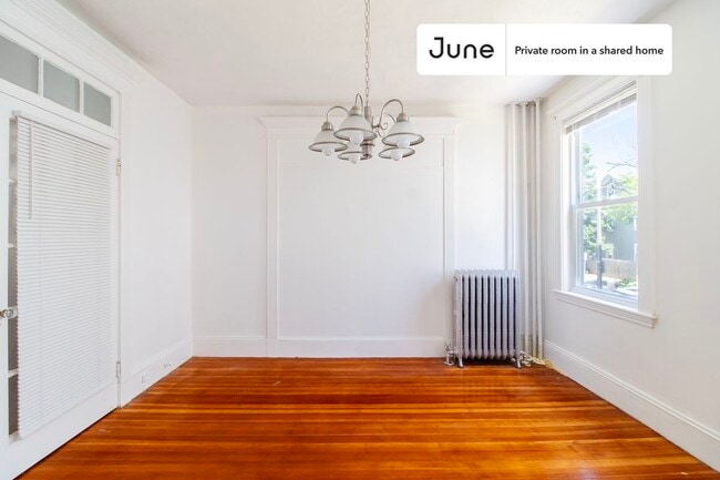 Photo - Room in Shared 5 bed/2 bath home Unidad E