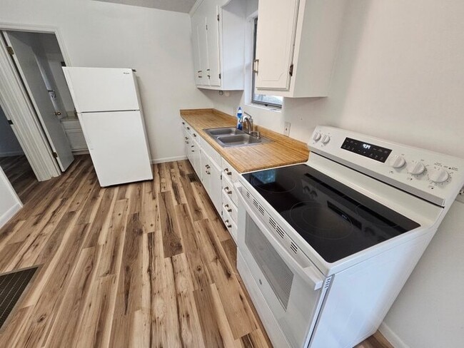 Photo - 2 Bedroom 2 Bathroom